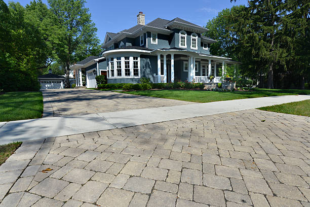 Best Local Driveway Pavers  in Hortonville, WI